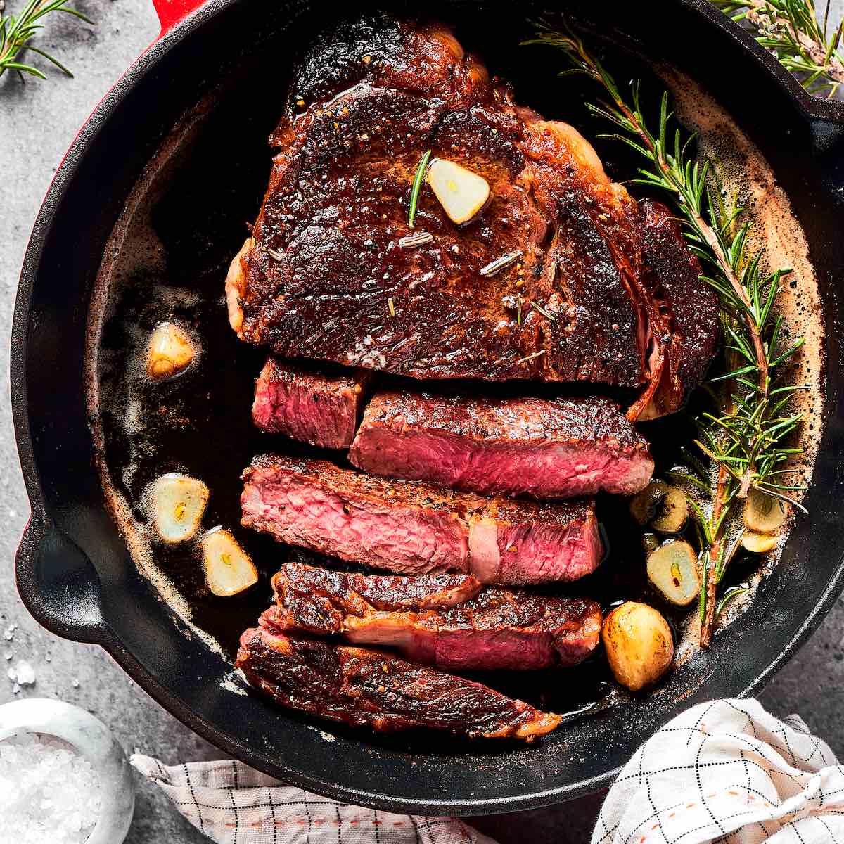 Live Steak House